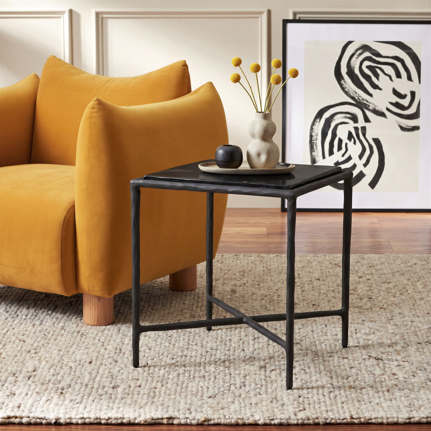 Cloe - Table