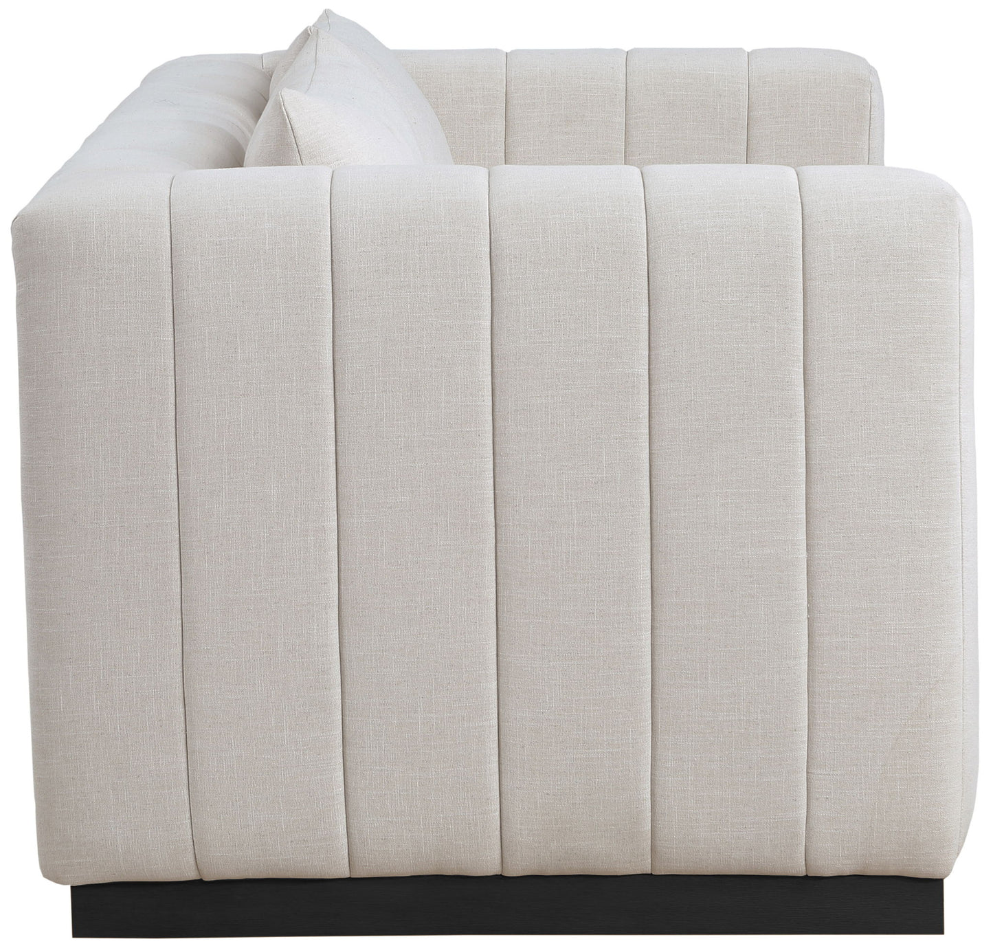 Lucia - Loveseat