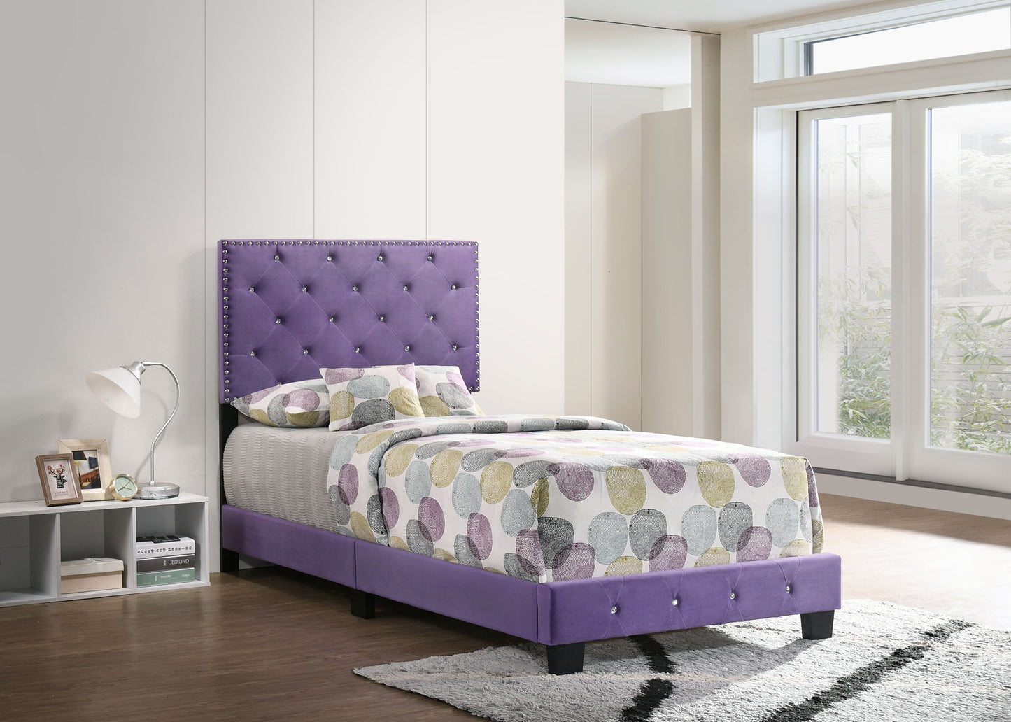 Glory Furniture - Suffolk - Bed
