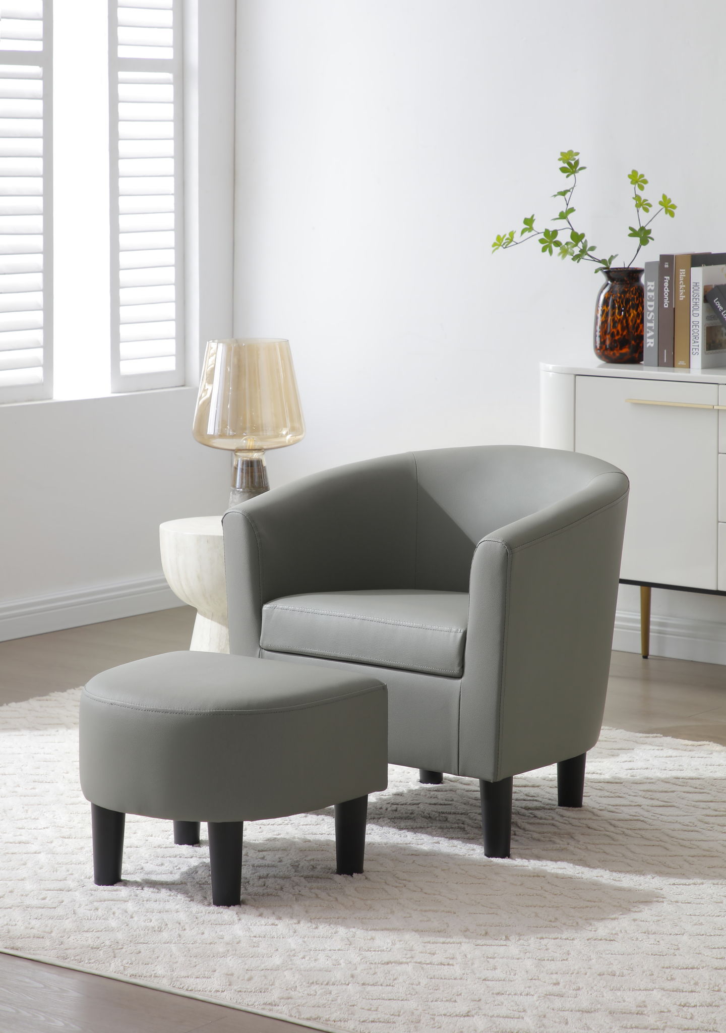 Glory Furniture - Salem - Chair & Ottoman