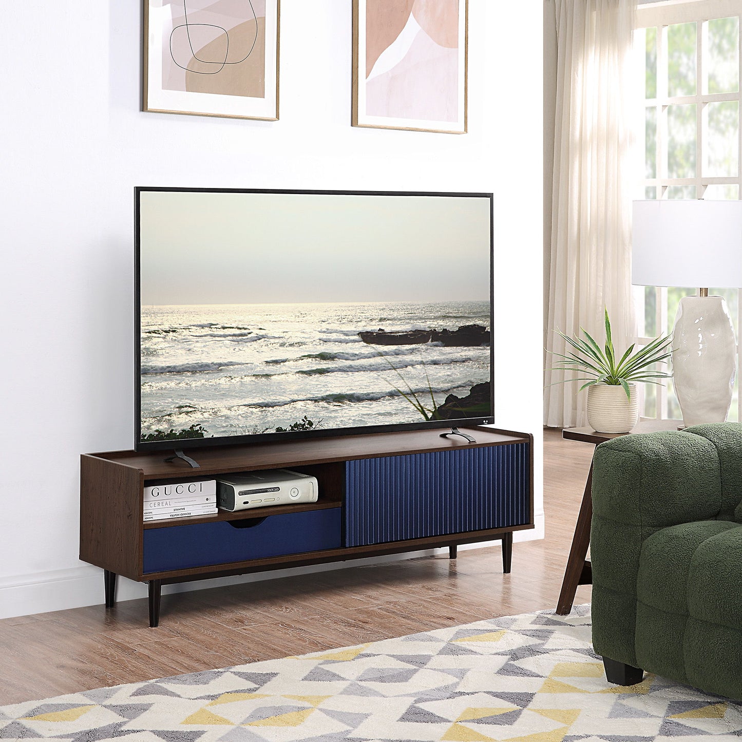 Manhattan Duane - TV Stand