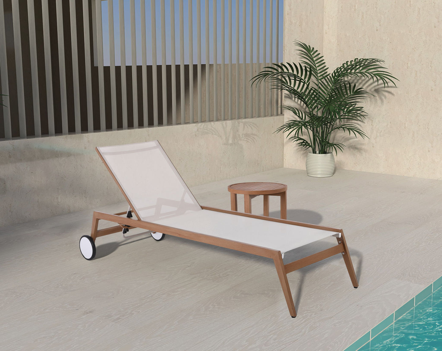 Maui - Water Resistant Outdoor Patio Lounger