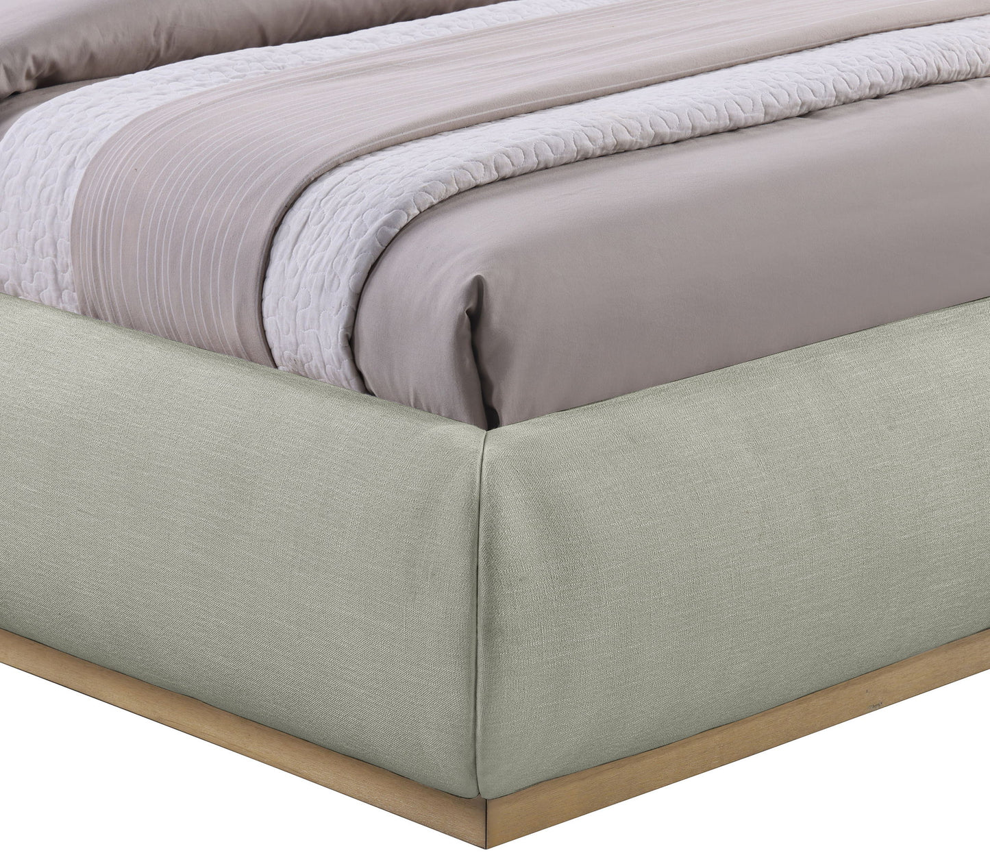 Vaughn - Chenille Bed With Natural Base