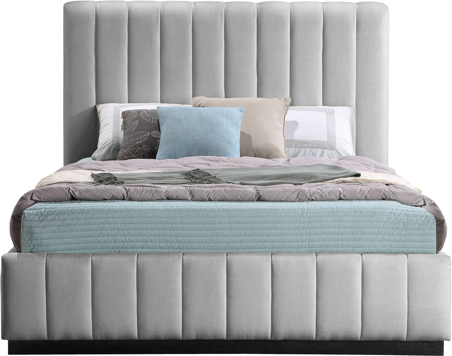 Lucia - Bed