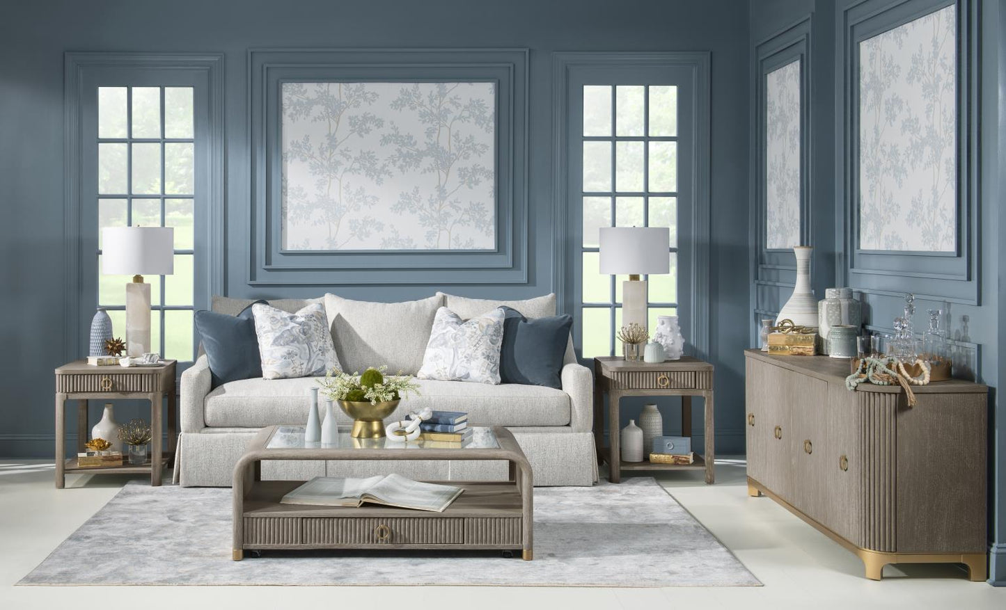 Miramar - Entertainment Console