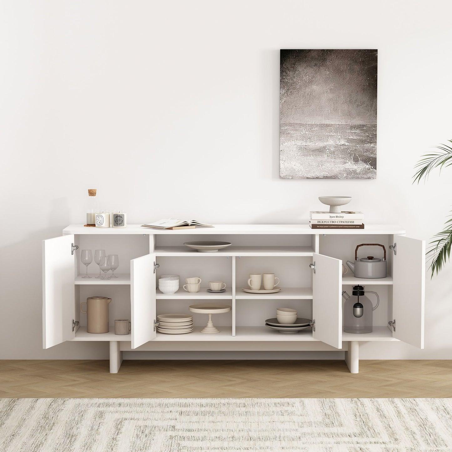 Manhattan Ella - Sideboard