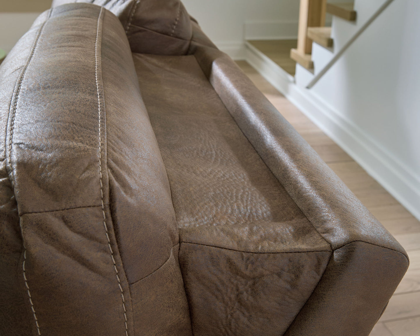 Beckley Place - 2 Seat Power Reclining Sofa With Adjustable Headrest - Earth