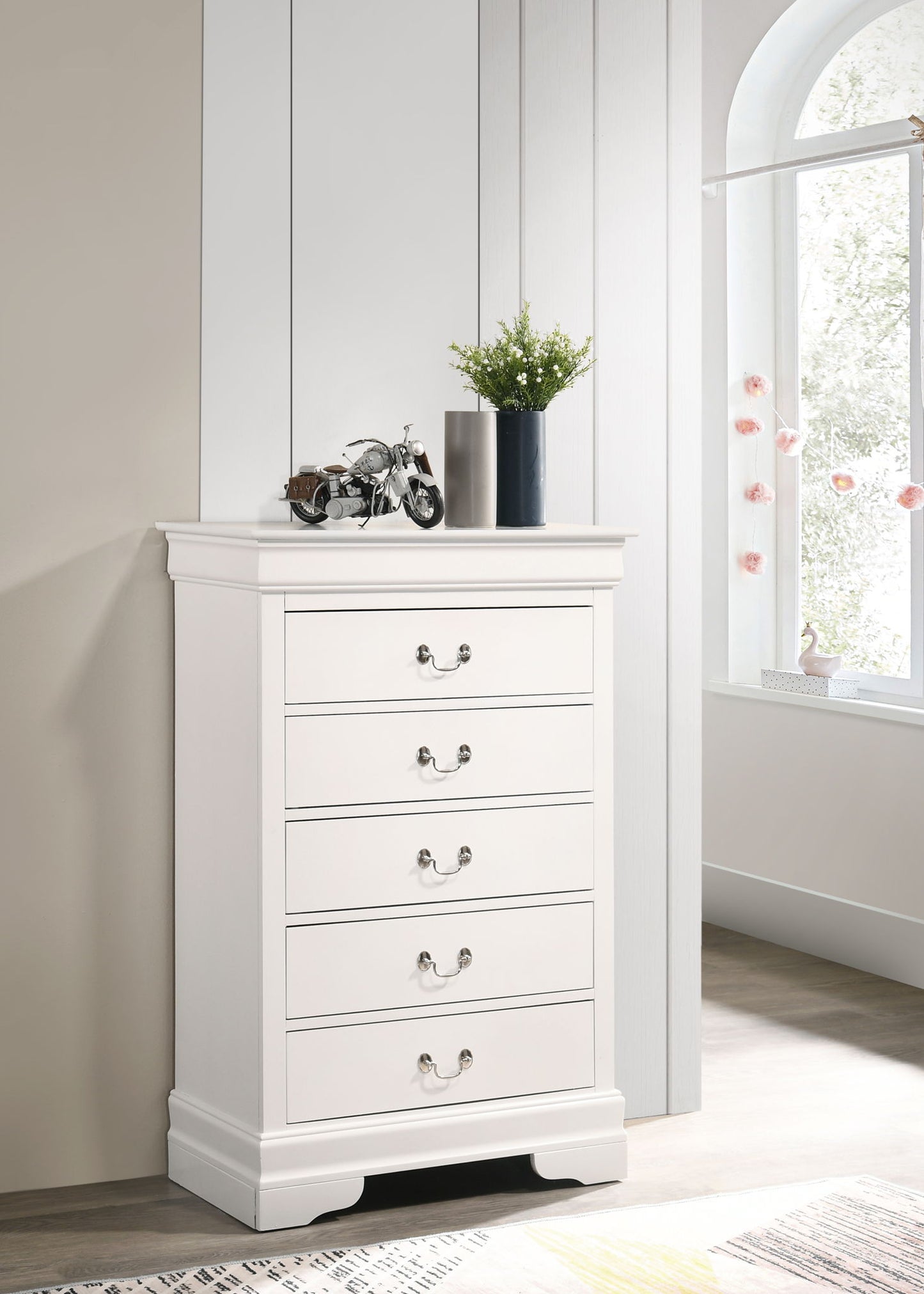 Glory Furniture - Louis Phillipe - Chest