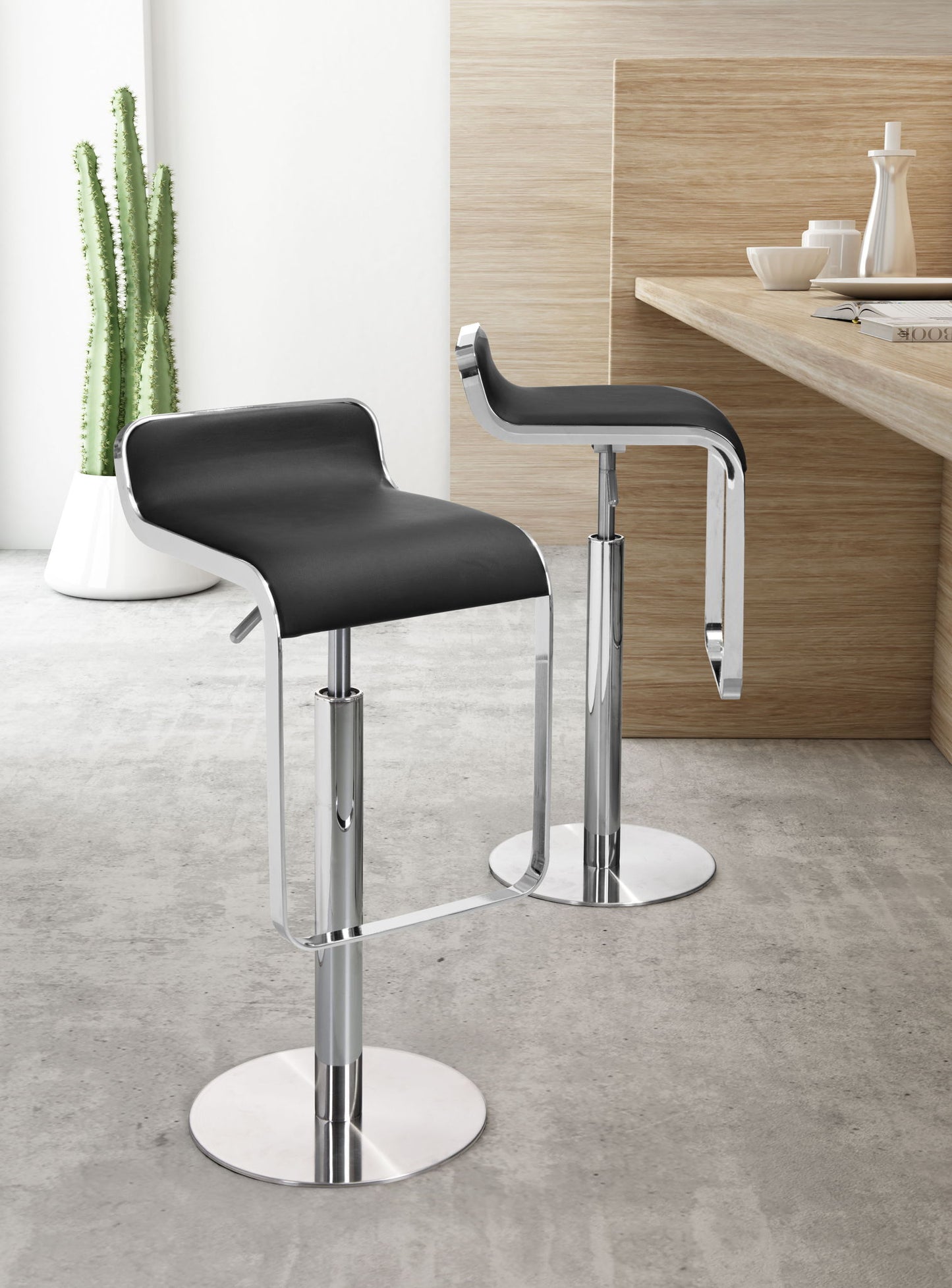 Equino - Barstool - Black