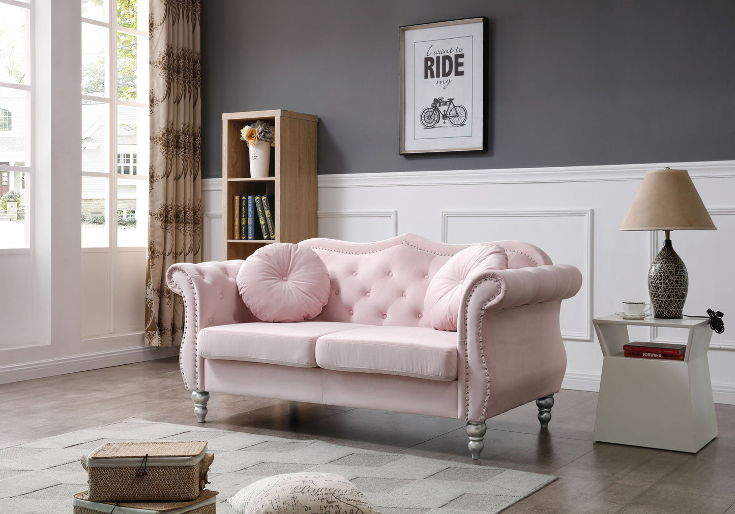 Glory Furniture - Hollywood - Loveseat