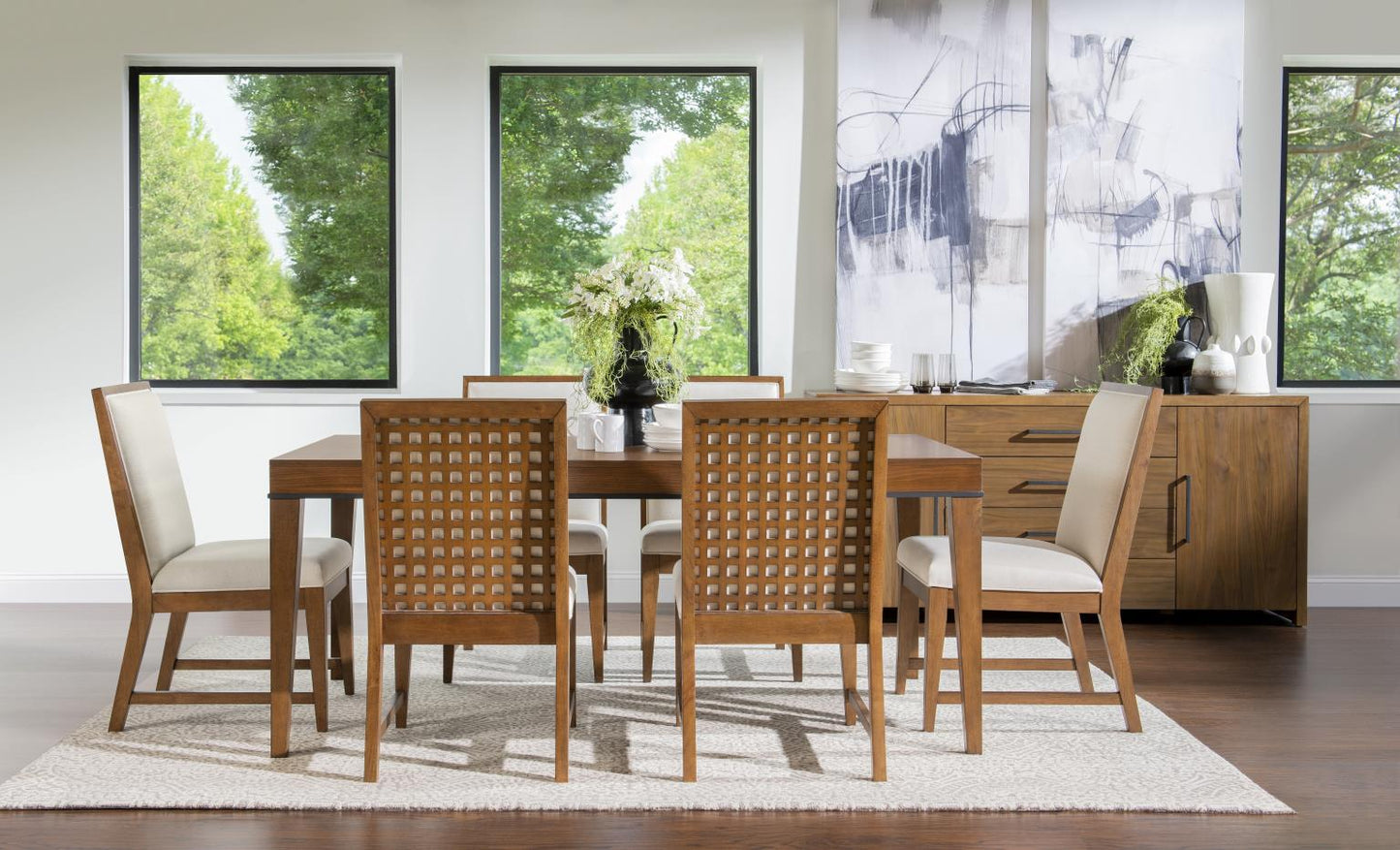 Midland - Round Dining Table - Warm Amber