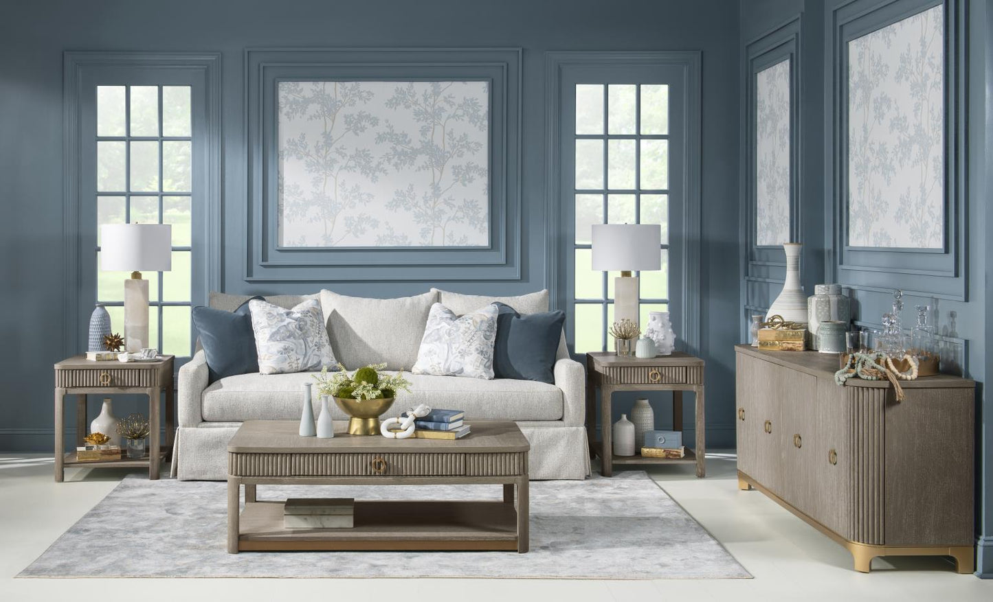 Miramar - Entertainment Console