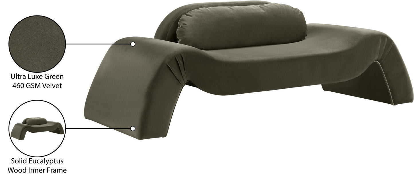 Austin - Velvet Loveseat