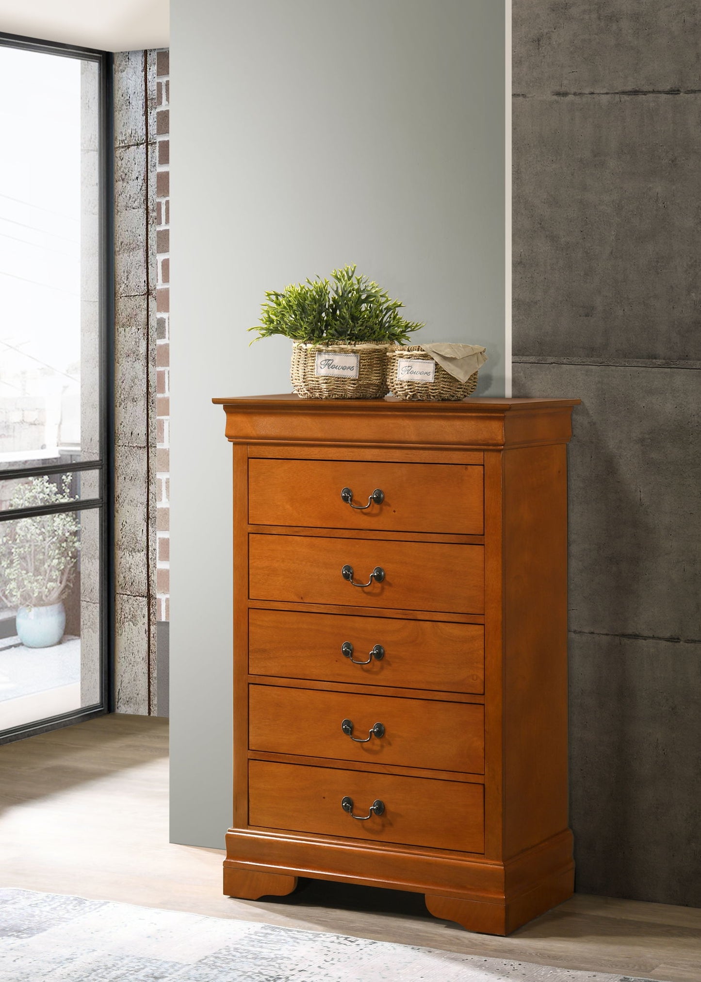 Glory Furniture - Louis Phillipe - Chest