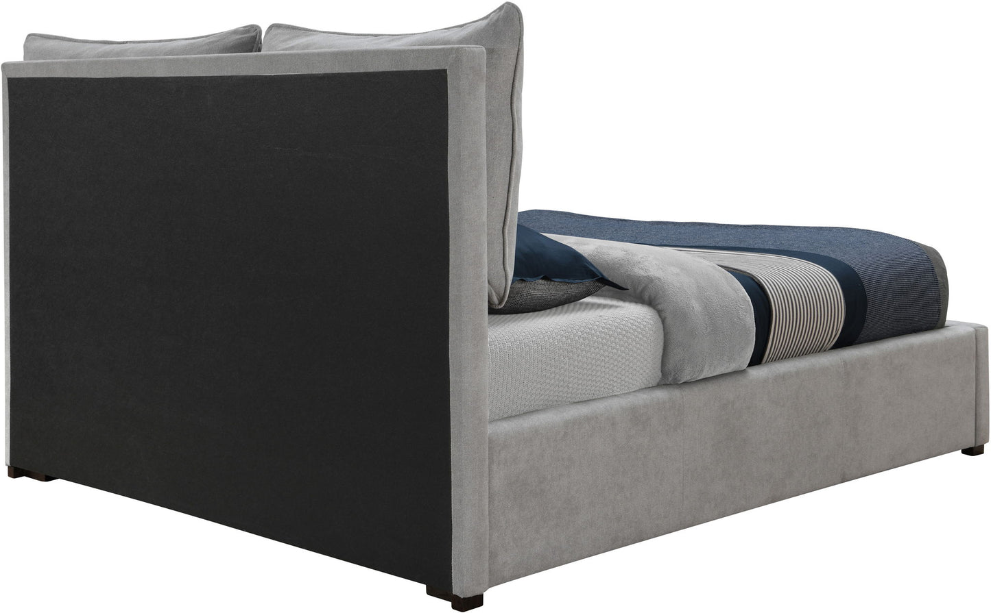 Misha - Bed