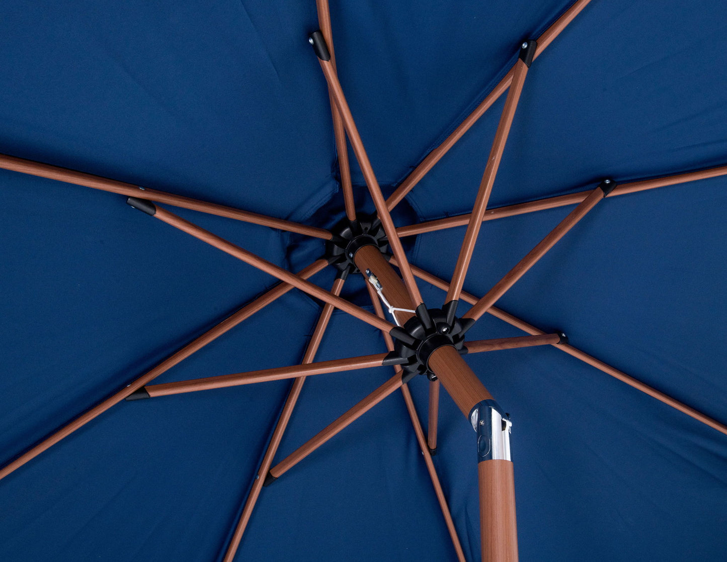 Amalfi - Aluminum Patio Umbrella - White Base / Light Brown Pole