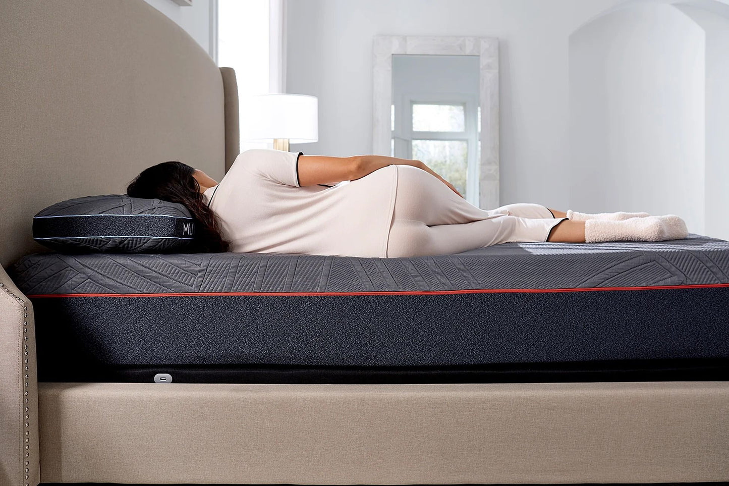 MLILY PowerCool - 2.0 Medium Hybrid Mattress