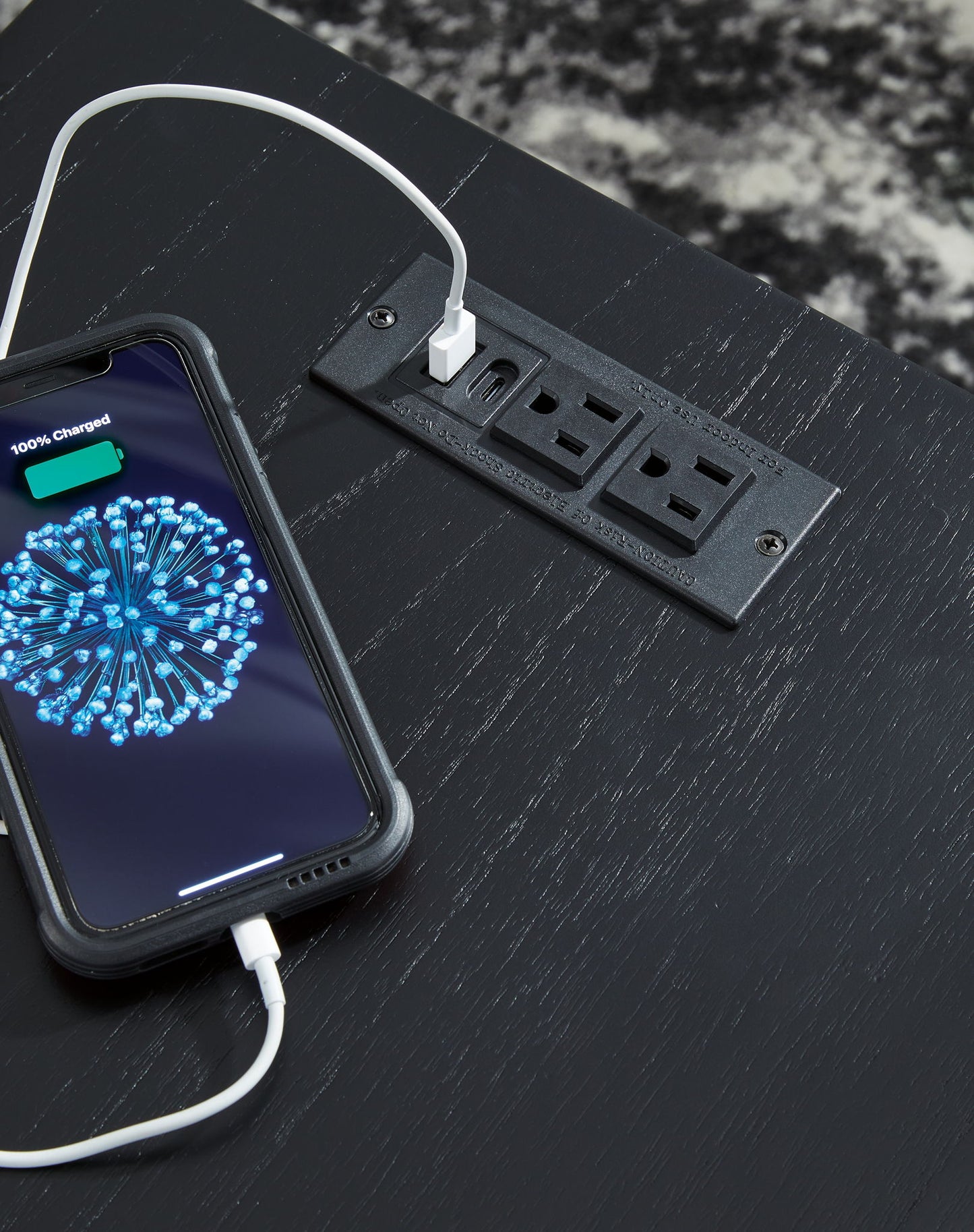 Winbardi - Chair Side End Table - Black