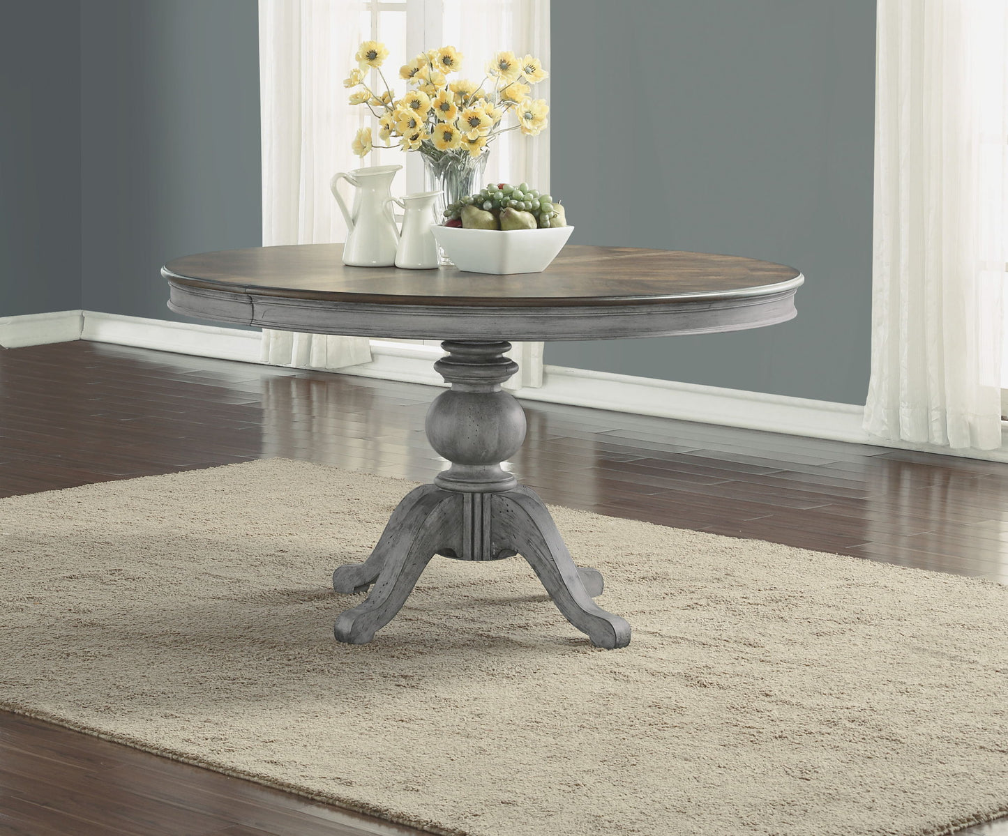Plymouth - Round Table