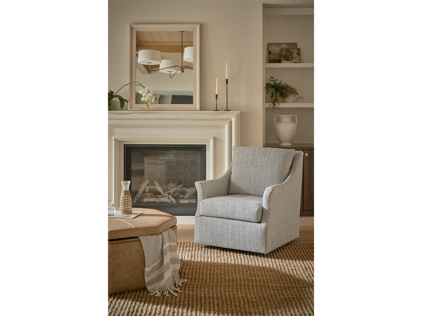 Henri - Swivel Chair