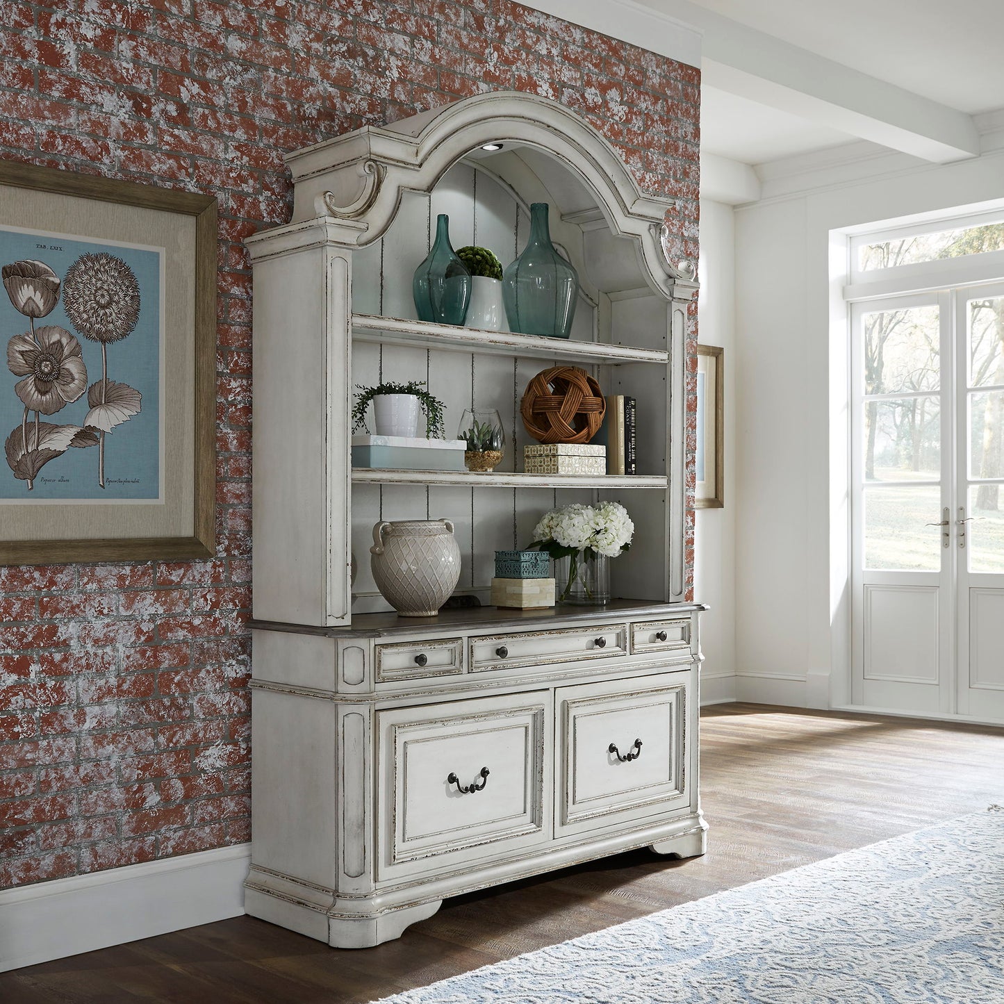 Magnolia Manor - Credenza - Antique White