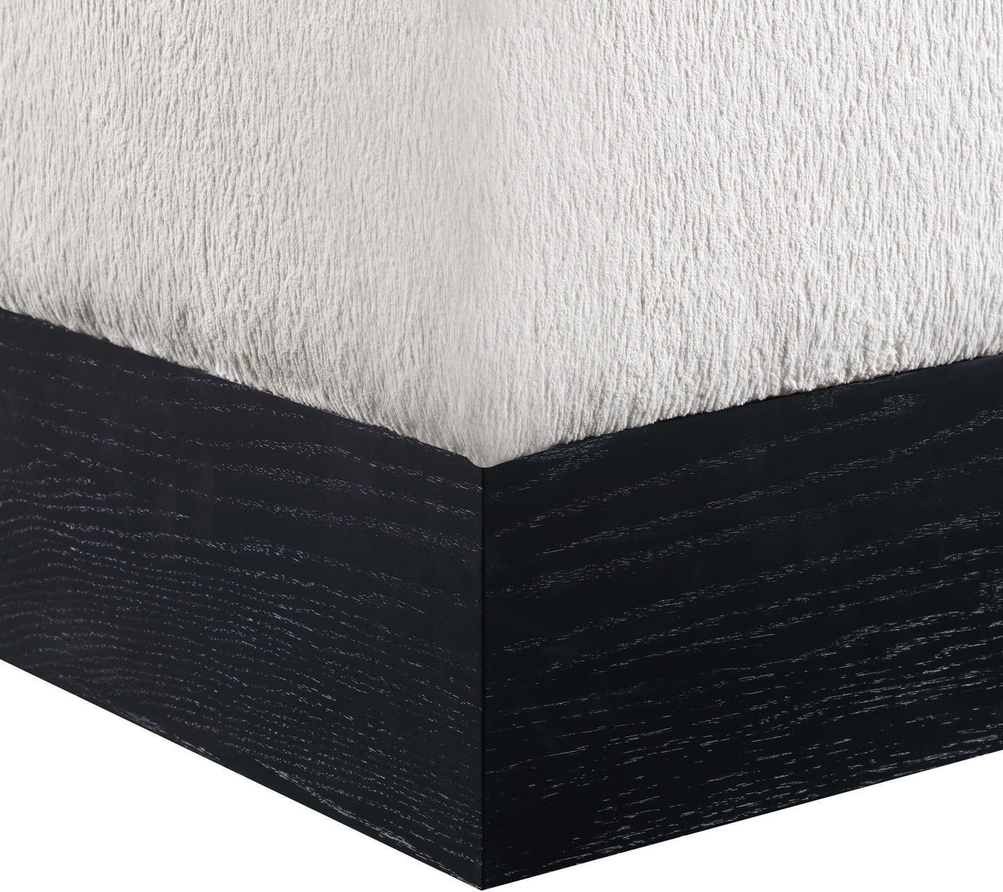 Havre - Ottoman / Stool With Black Base