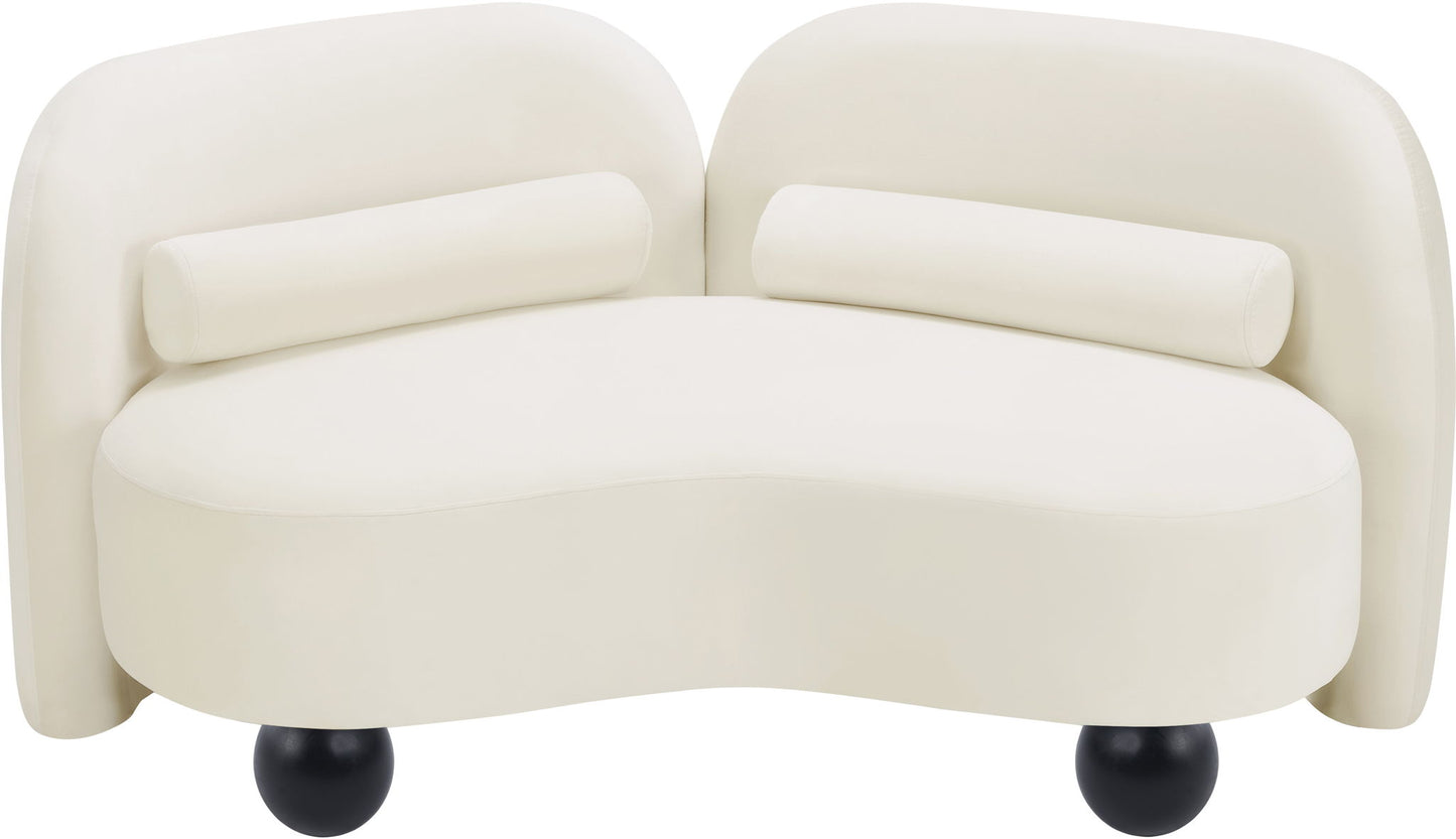Daphne - Velvet Loveseat