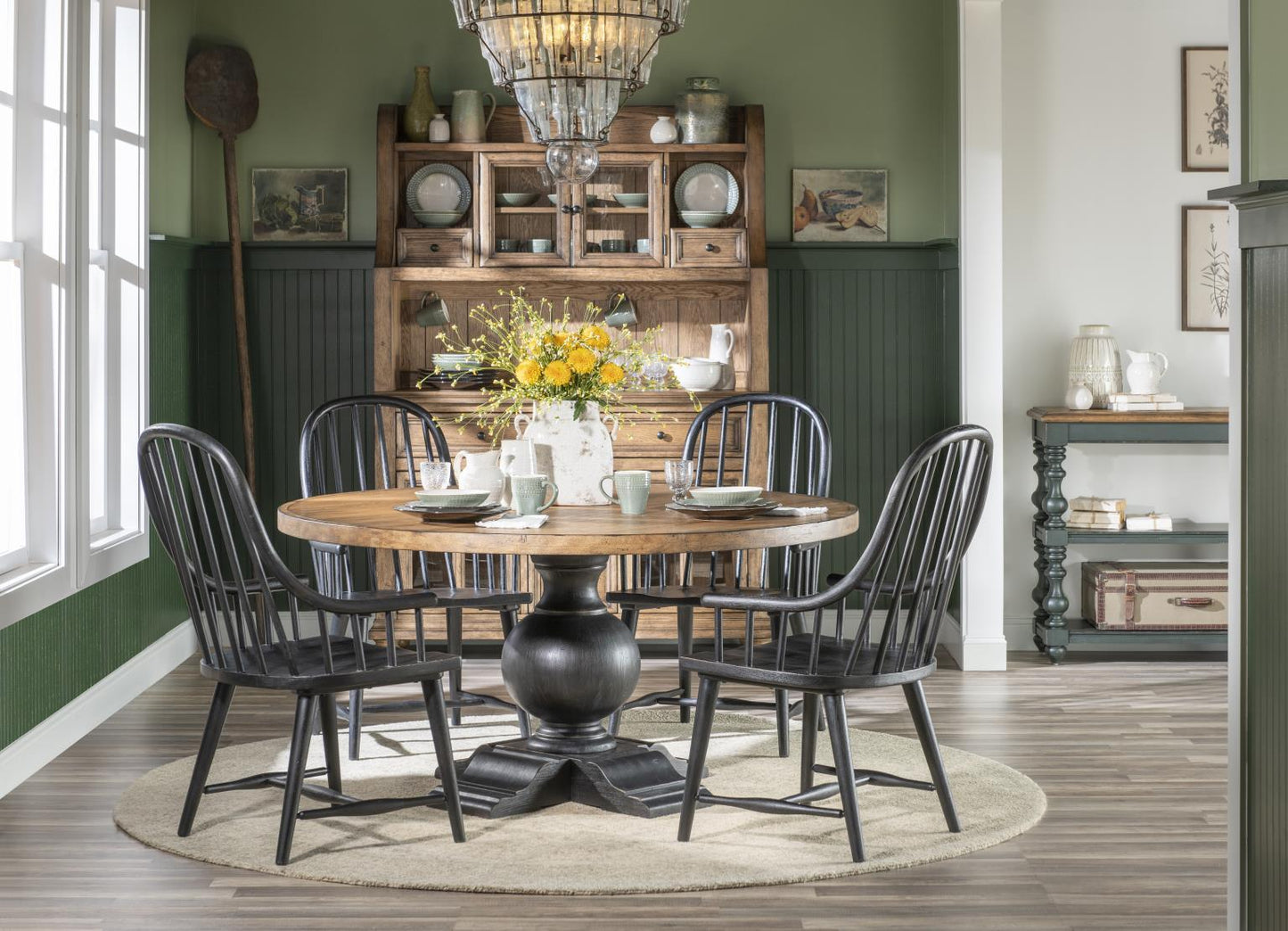 Vintage Market - Round Dining Table Complete - Barnwood Oak And Kettle Black