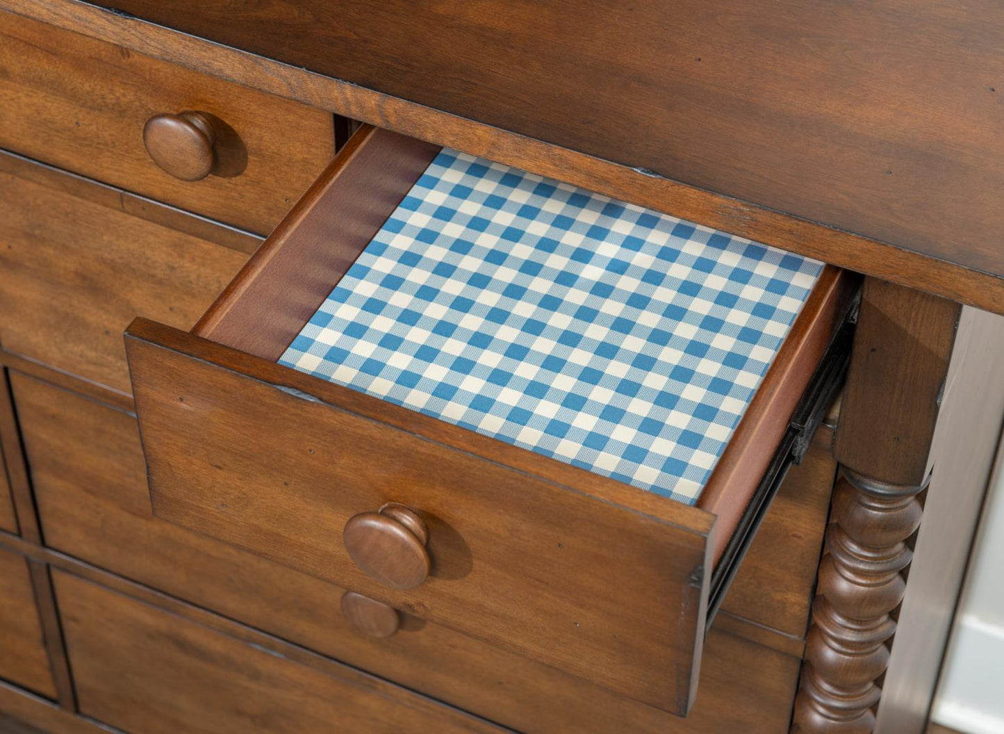 Lake House - Jenny Lind Chest