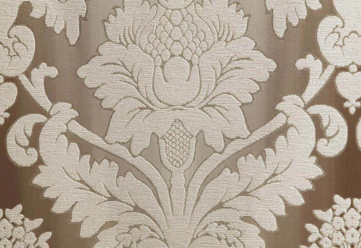 Vanaheim - Sofa With 7 Pillows - Fabric & Antique White