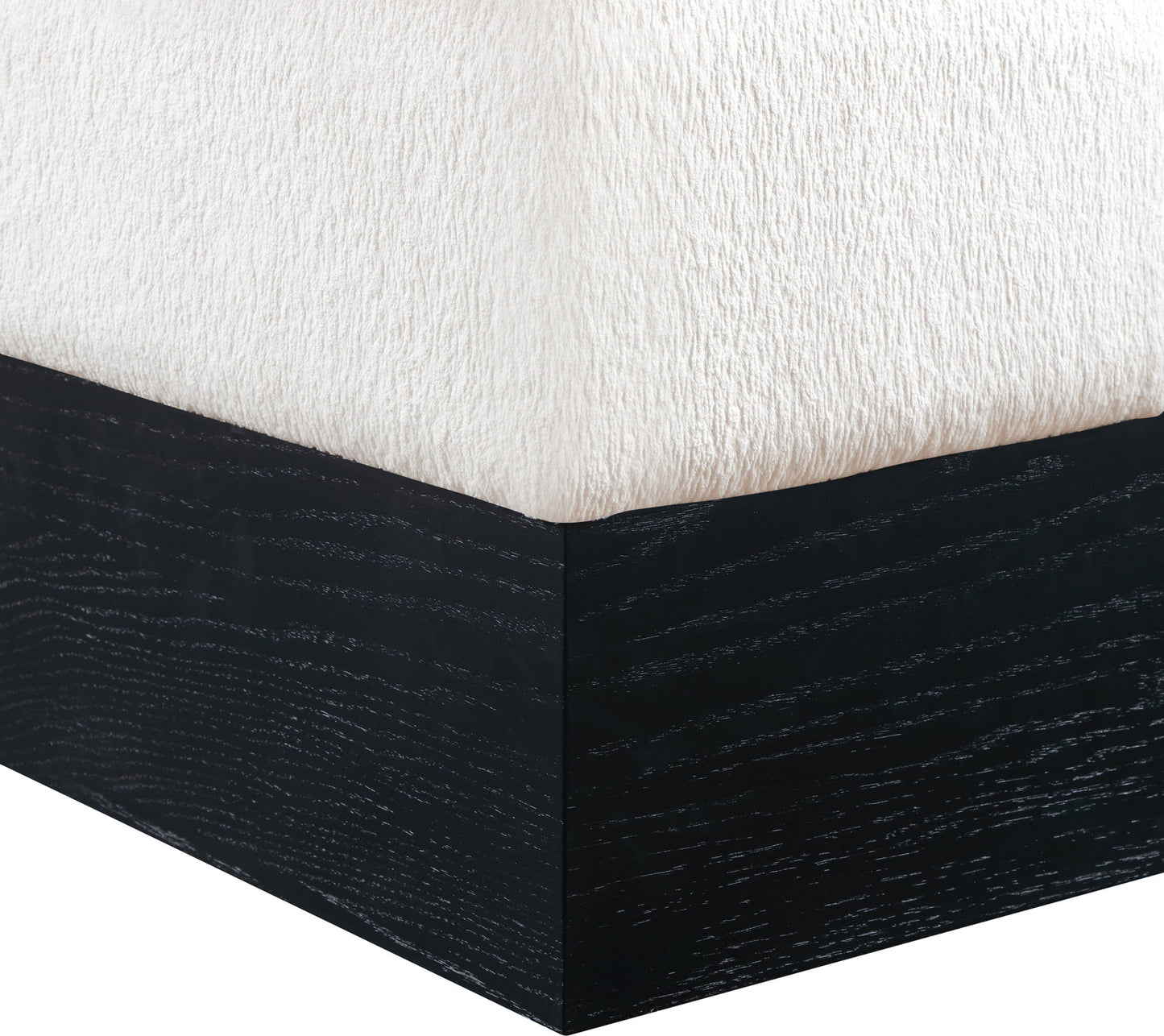 Havre - Ottoman / Stool With Black Base
