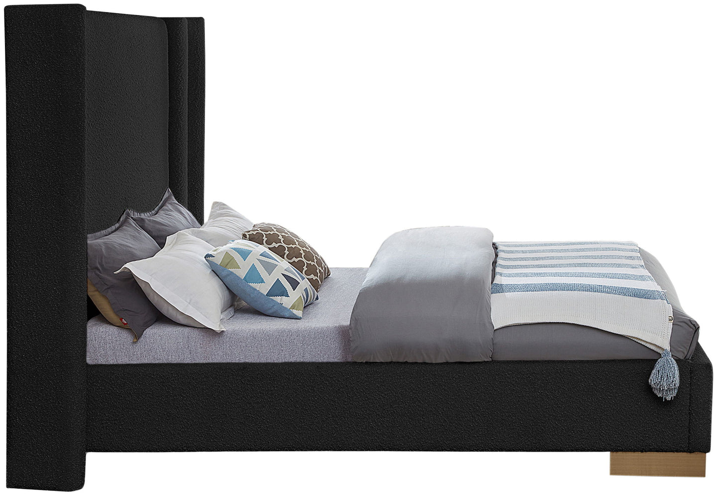 Halton - Bed