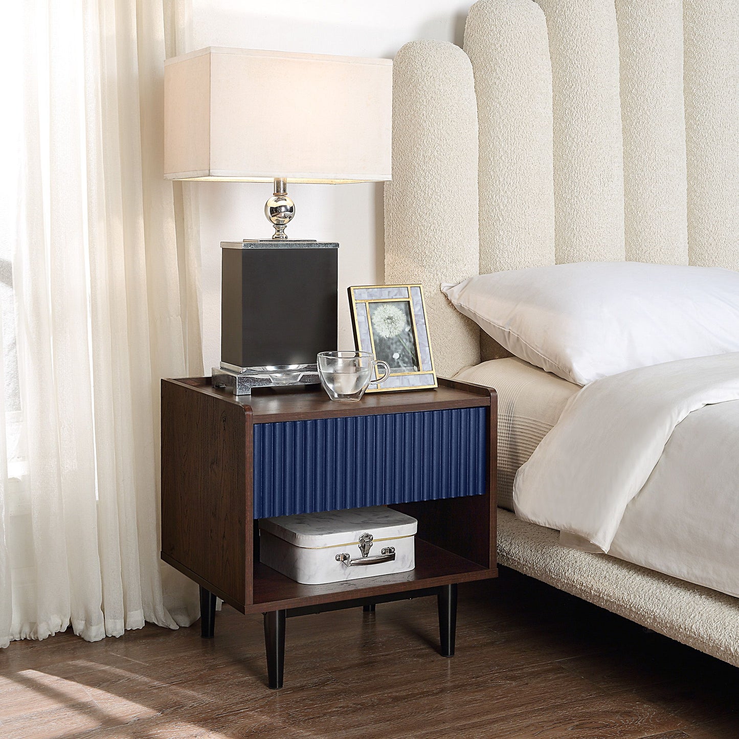 Manhattan Duane - Nightstand