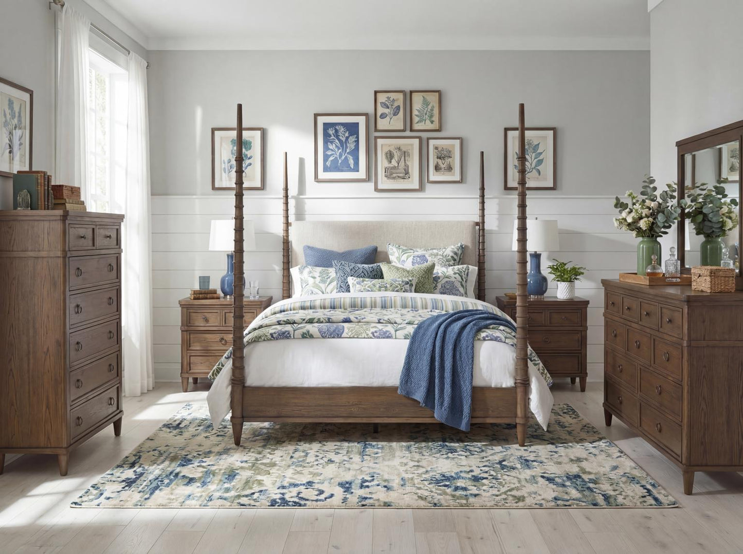 Seraphina - Upholstered Poster Bed