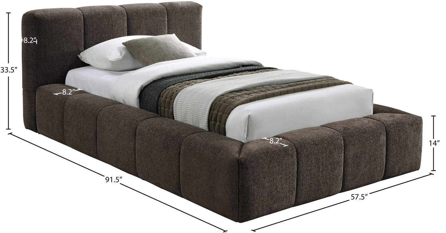 Carlin - Bed
