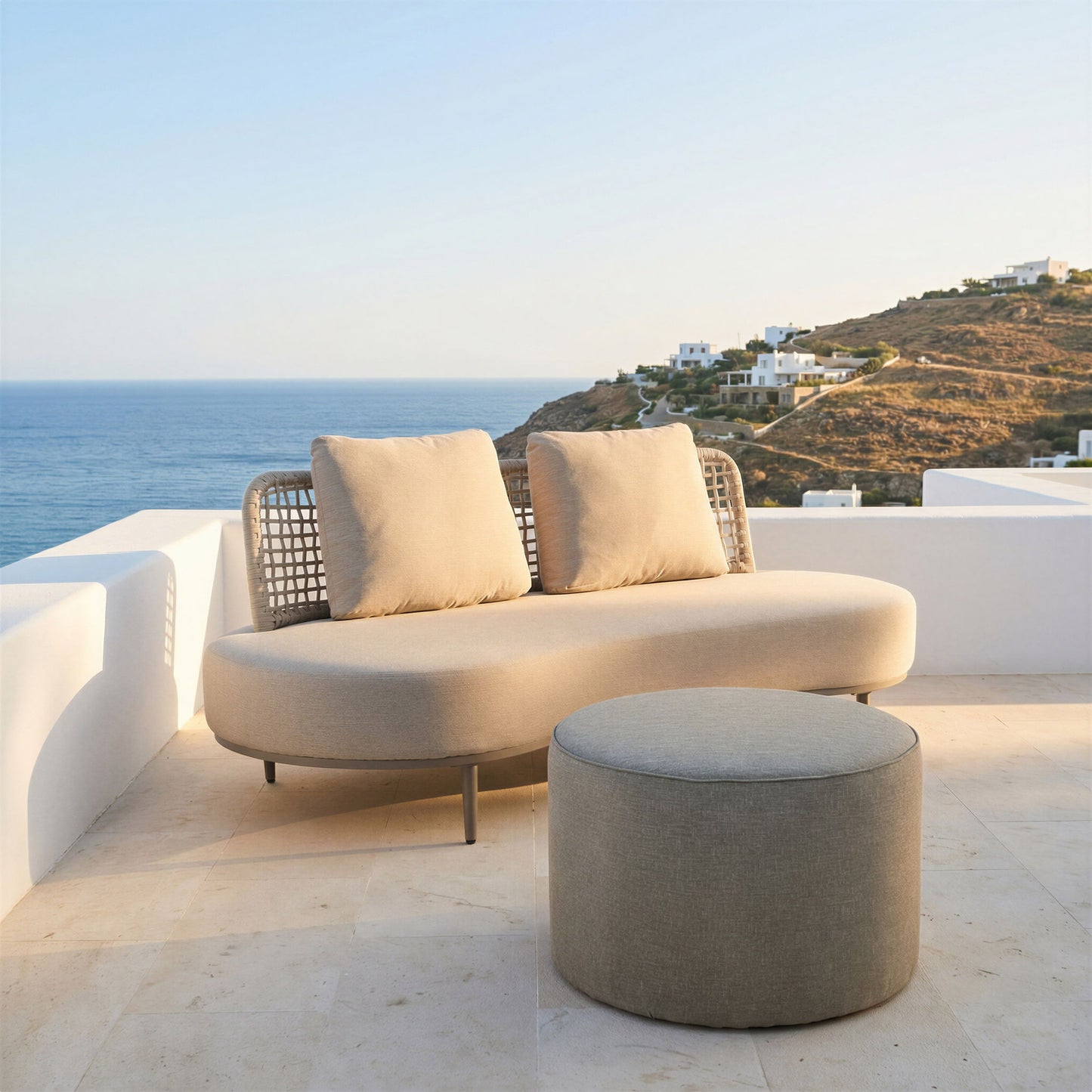 Moxy - Ottoman